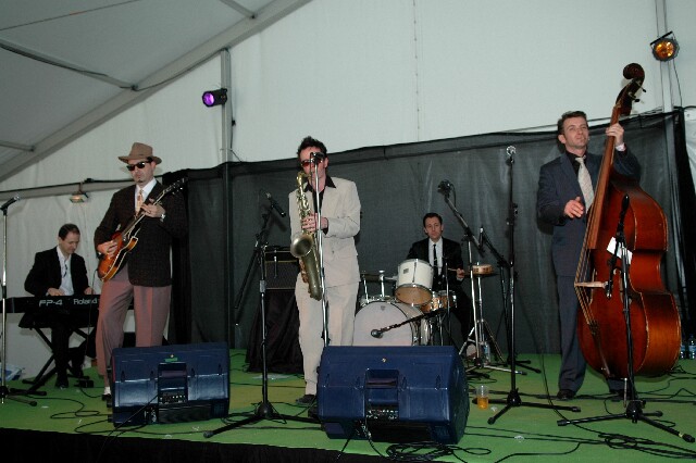 min 2008 05 04 retro rhythm 301